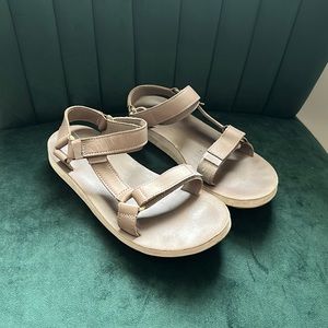 Beige leather TEVAS